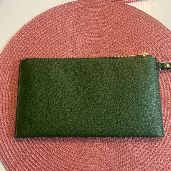 MICHAEL Michael Kors Fern Green Leather Jet Set Wristlet (NWT) - Picture 5 of 6